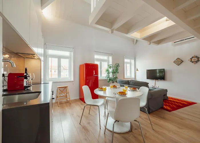 Downtown Elegant By Hosty פורטו