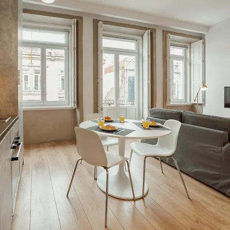 Downtown Elegant By Hosty