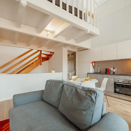 Apartment Downtown Elegant By Hosty