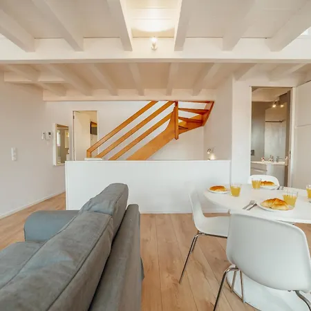 Apartment Downtown Elegant By Hosty Porto