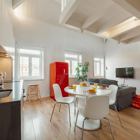 Downtown Elegant By Hosty Porto