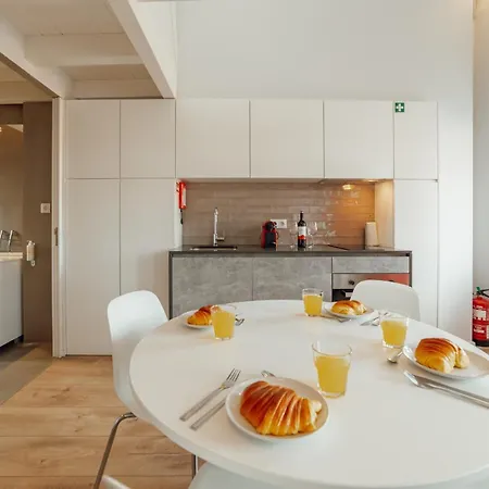 Apartment Downtown Elegant By Hosty Porto