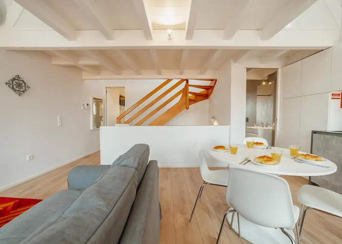 Apartman Downtown Elegant By Hosty Porto