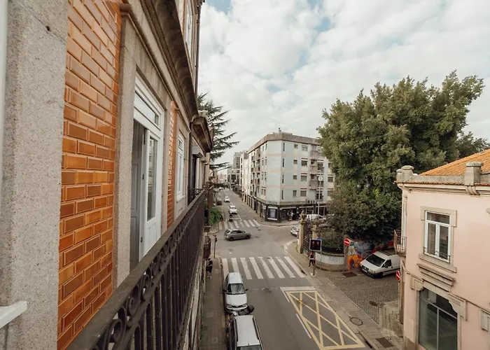 Downtown Elegant By Hosty Porto