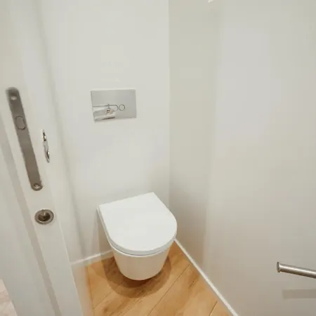 Appartamento Downtown Elegant By Hosty