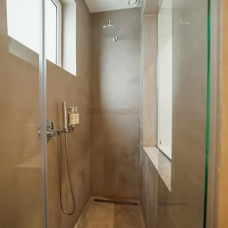 Appartamento Downtown Elegant By Hosty *